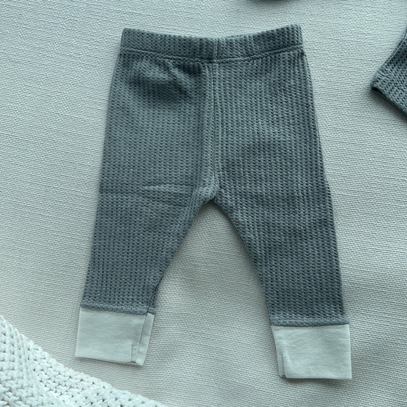 Kids Newborn Matching Set Pants & Shirt - Picture 5 of 11